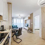 Osiedle Homely By Bookinghost Apartment *
