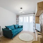 Apartment Osiedle Homely By Bookinghost