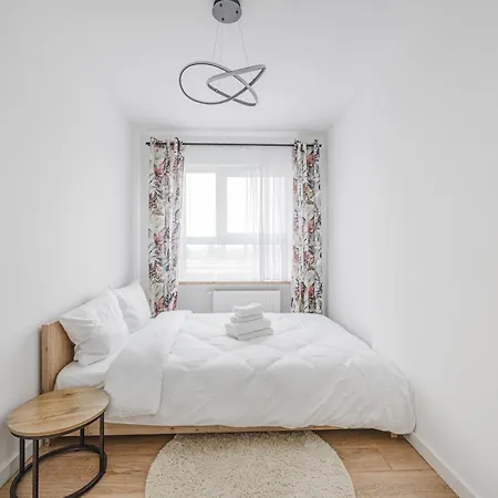 Apartman Osiedle Homely By Bookinghost